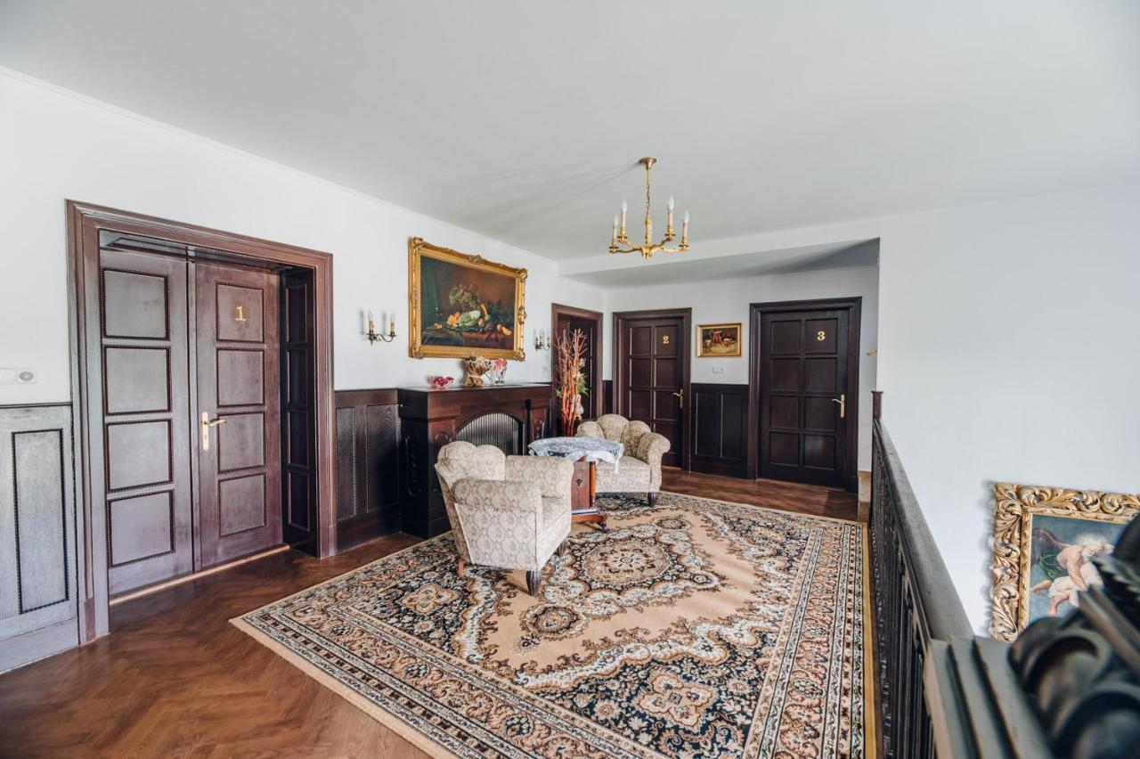 Villa Jkc Brno Bagian luar foto